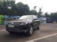 Cần bán Volkswagen Touareg năm 2016, màu đen, nhập khẩu nguyên chiếc, xe demo cty, đăng ký T4/2017