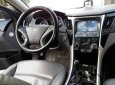 Cần bán gấp Hyundai Sonata đời 2011, màu đen, số tự động