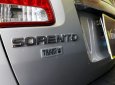 Bán ô tô Kia Sorento 2.4MT đời 2010, màu bạc, nhập khẩu nguyên chiếc