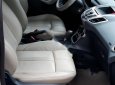 Cần bán gấp Ford Fiesta 1.6AT đời 2011, màu bạc như mới