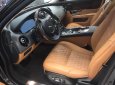 Cần bán xe Jaguar XJL 3.0 2018 màu đen, số tự động 8 cấp