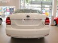 Bán Volkswagen Polo đời 2017, màu trắng, nhập khẩu  
