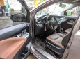 Bán ô tô Toyota Innova 2.0V 2017 số tự động, có thể thương lượng