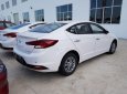 Bán ô tô Hyundai Elantra đời 2019, màu trắng, giá chỉ 560 triệu