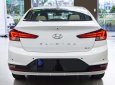 Bán Hyundai Elantra đời 2019, màu trắng, nhập khẩu  