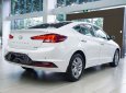 Bán Hyundai Elantra đời 2019, màu trắng, nhập khẩu  