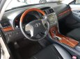 Nhà dư xe cần bán lại Toyota Camry 3.5Q đời 2010