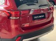 Cần bán xe Mitsubishi Outlander 2019, màu đỏ, giá cạnh tranh