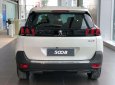 Cần bán xe Peugeot 5008 sản xuất 2017, màu trắng