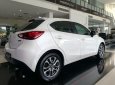 Bán Mazda 2 năm 2019, màu trắng, xe nhập, 564tr