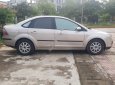 Bán Ford Focus 1.6 MT 2005, màu hồng, chính chủ  