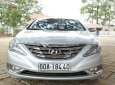 Bán Hyundai Sonata năm sản xuất 2010, màu bạc, nhập khẩu, giá chỉ 515 triệu