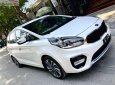 Bán xe Kia Rondo GAT sản xuất năm 2018, màu trắng, giá chỉ 628 triệu