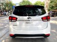 Bán xe Kia Rondo GAT sản xuất năm 2018, màu trắng, giá chỉ 628 triệu