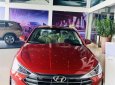 Cần bán xe Hyundai Elantra đời 2019, màu đỏ, nội thất đẹp