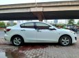 Cần bán xe Mazda 3 AT sản xuất 2010, màu trắng, giá tốt