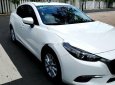 Bán Mazda 3 đời 2017, màu trắng