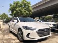Bán ô tô Hyundai Elantra năm sản xuất 2017, màu trắng, giá tốt