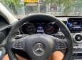 Cần bán Mercedes C200 đời 2018, màu đỏ, nhập khẩu nguyên chiếc