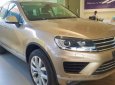 Bán Volkswagen Touareg năm sản xuất 2016 xe nội thất đẹp