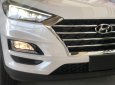 Hyundai Huế - Bán xe Hyundai Tucson 1.6 Turbo sản xuất năm 2020, màu trắng