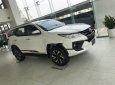 Bán Toyota Fortuner đời 2020, màu trắng