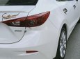 Xe Mazda 3 năm sản xuất 2015, màu trắng