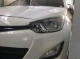 Cần bán xe Hyundai i20 năm 2013, màu trắng chính chủ