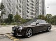 Cần bán chiếc xe Mercedes-Benz E300, đời 2017, màu nâu, xe nhập