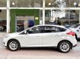Cần bán lại xe Ford Focus Trend đời 2019, màu trắng, giá tốt
