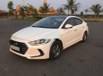 Cần bán lại xe Hyundai Elantra 2019, màu trắng, nhập khẩu số sàn, giá tốt