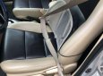 Cần bán lại xe Toyota Vios đời 2017, màu bạc, số tự động