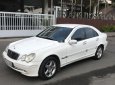 Cần bán gấp Mercedes C240 sản xuất năm 2004, màu trắng, 256tr