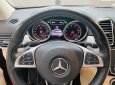 Cần bán lại chiếc xe sang Mercedes Benz GLE 450 Coupe, sản xuất 2016, giá thấp