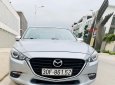 Bán Mazda 3 đời 2018, màu bạc như mới