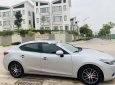 Bán Mazda 3 đời 2018, màu bạc như mới