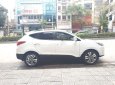 Cần bán xe Hyundai Tucson năm 2015, màu trắng, nhập khẩu