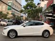 Cần bán gấp Mazda 3 đời 2018, màu trắng, chính chủ, 620 triệu