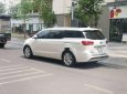 Cần bán lại xe Kia Sedona 2016, màu trắng, 809 triệu