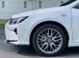 Bán ô tô Toyota Camry 2.5Q 2018, màu trắng, giá hấp dẫn