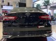 Bán xe Toyota Camry sản xuất năm 2020, màu đen, xe nhập