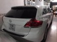 Cần bán xe Toyota Venza 2.7 đời 2010, màu trắng, xe nhập