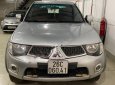 Bán Mitsubishi Triton GLS 4x4 MT đời 2011, màu bạc, nhập khẩu, số sàn