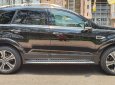 Bán Chevrolet Captiva năm sản xuất 2017, màu đen, chính chủ đứng tên
