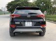Cần bán Hyundai Tucson năm sản xuất 2018, màu đen, 850tr