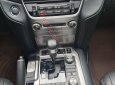 Xe Toyota Land Cruiser 4.6 VX sản xuất 2019, màu đen, xe nhập
