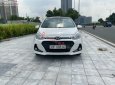 Bán ô tô Hyundai Grand i10 năm 2017, màu trắng xe gia đình, giá 275tr