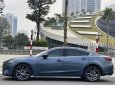 Bán Mazda 6 2.0 Premium đời 2017, màu xanh lam  