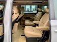 Cần bán xe Kia Sedona sản xuất 2018, màu trắng, 868 triệu