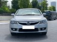 Cần bán xe Honda Civic 1.8 AT sản xuất 2011, màu bạc còn mới, giá 418tr